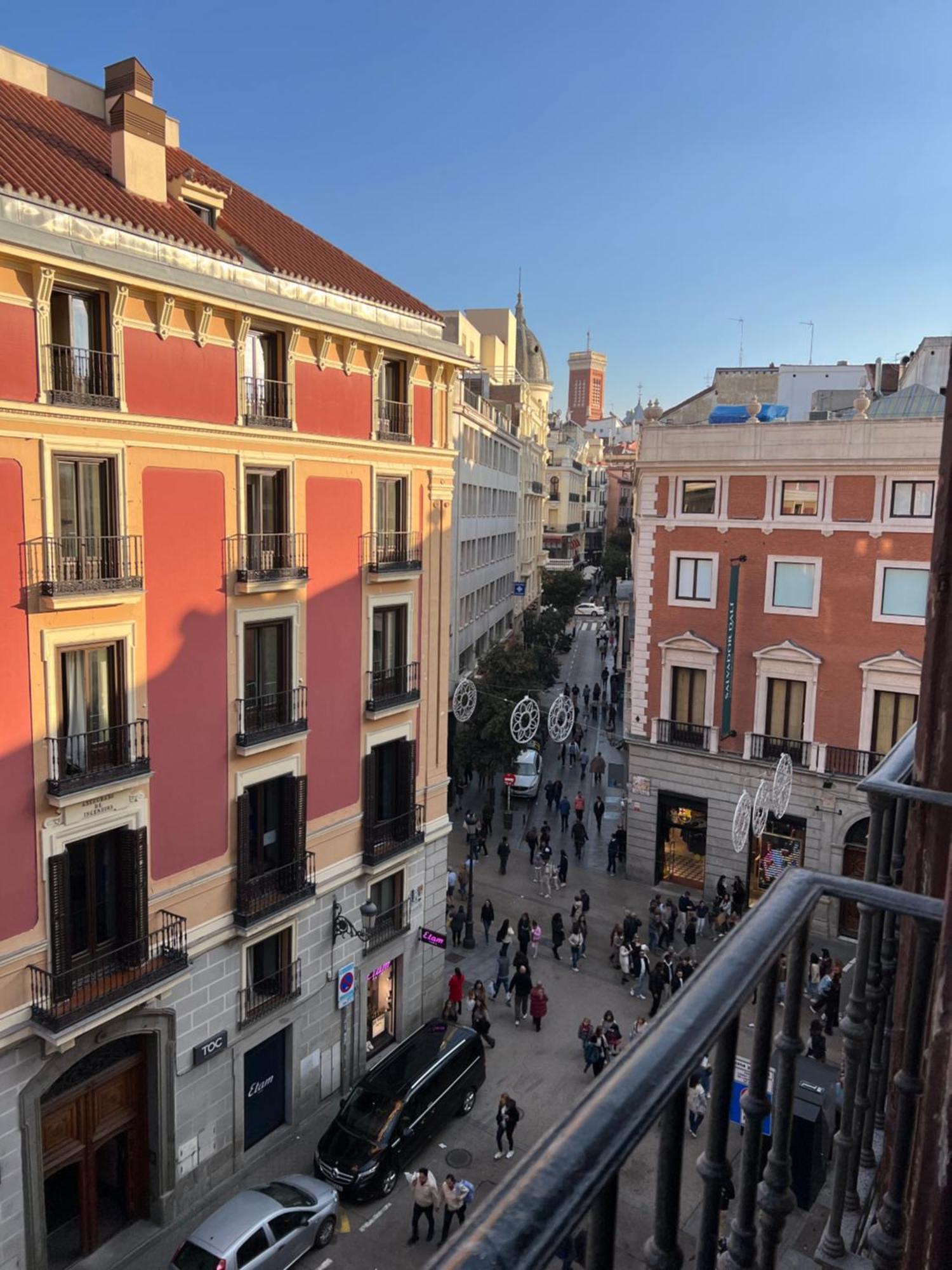 Albergue Miguel Angel Madrid Luaran gambar