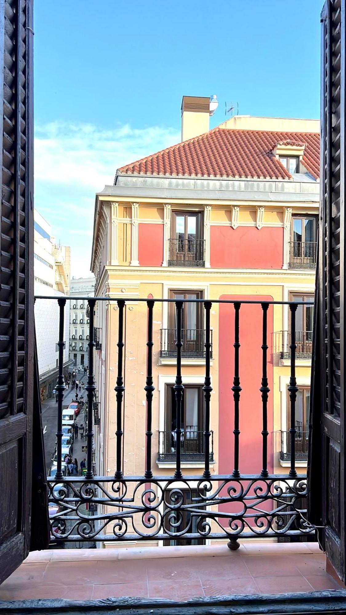 Albergue Miguel Angel Madrid Luaran gambar