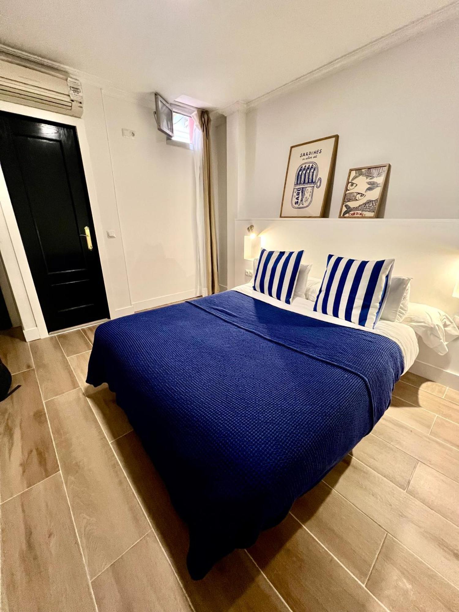 Albergue Miguel Angel Madrid Luaran gambar