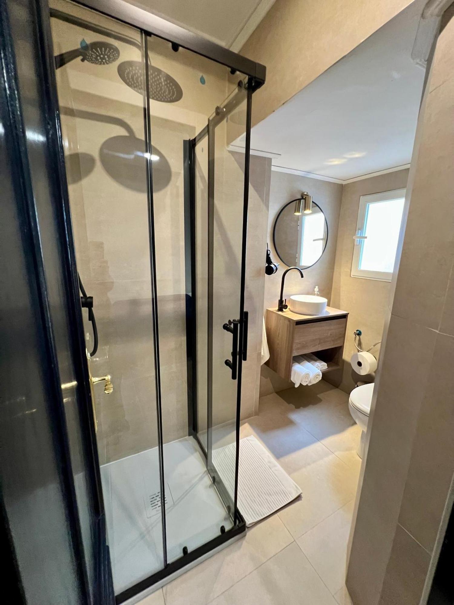 Albergue Miguel Angel Madrid Luaran gambar